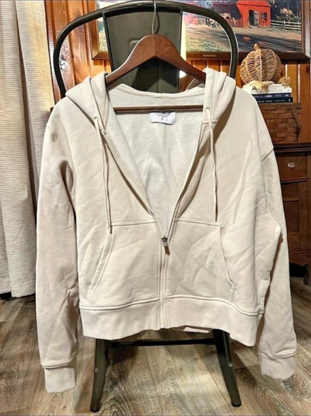 Athleta Women's Hoodie in Cream Size XL Like New